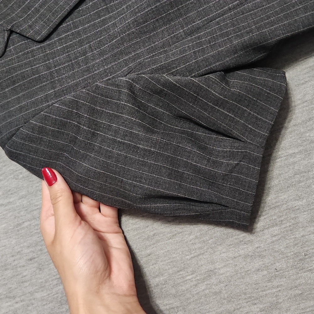 Y2K Banana Republic Petite Pinstriped Puff Sleeve Tailored Blazer Blouse - Picture 9 of 12
